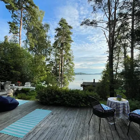 Cozy And Spacious By The Sea Кимиёнсаари